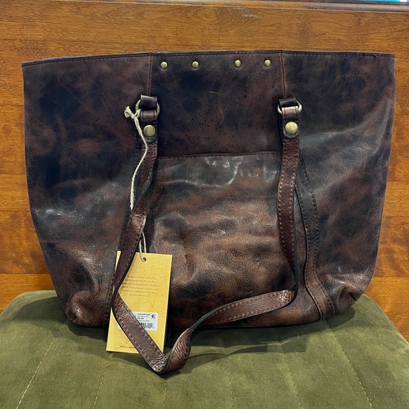 Patricia Nash NWT Distressed Vintage Leather Tote - Picture 3 of 10